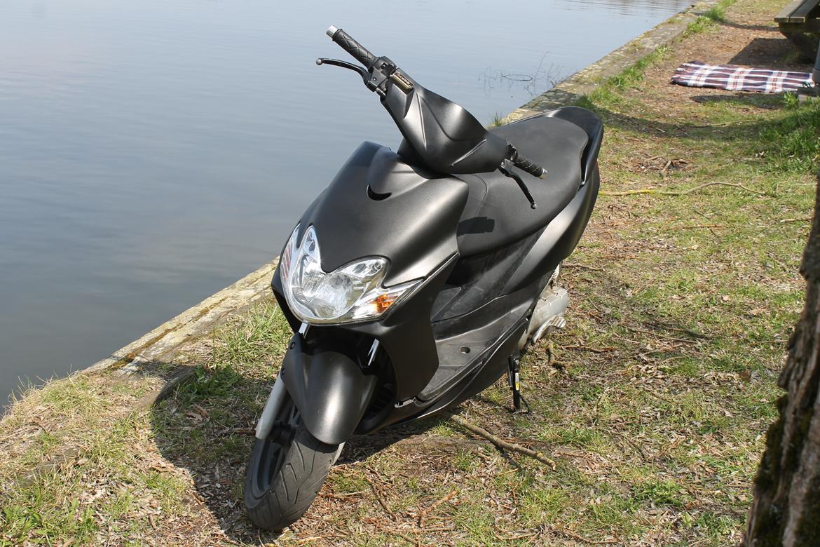 Yamaha jog R billede 5