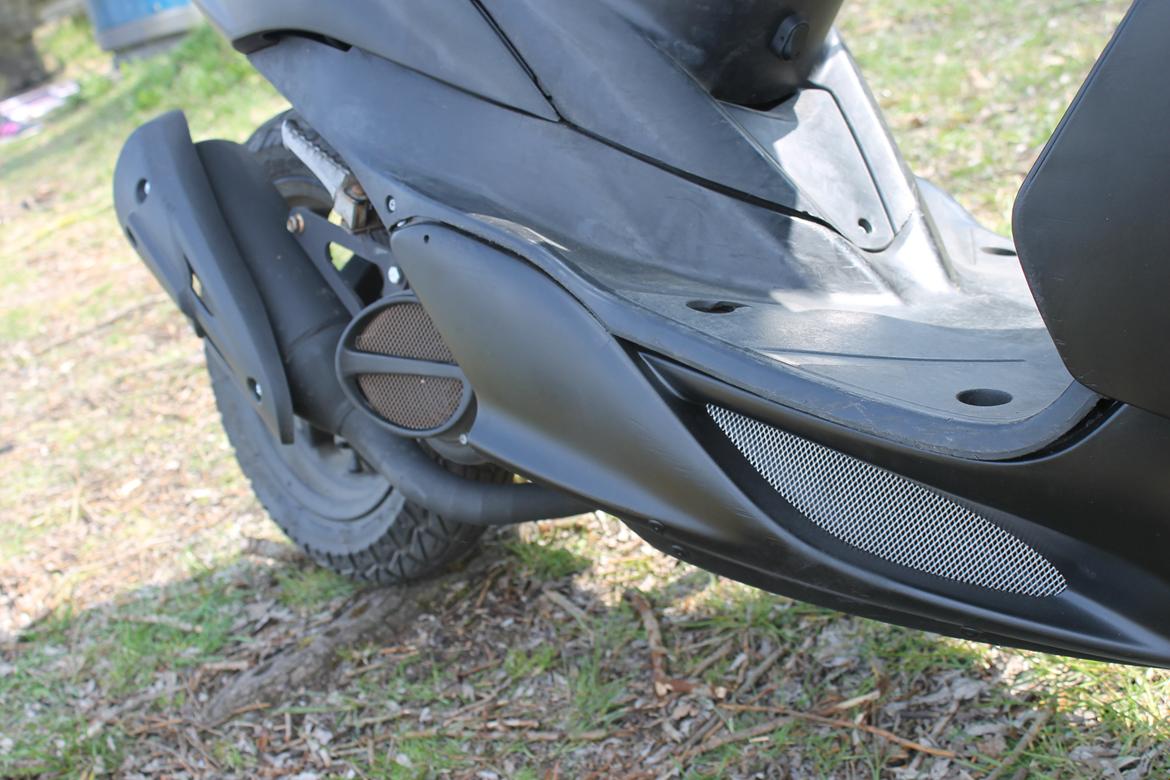 Yamaha jog R billede 6