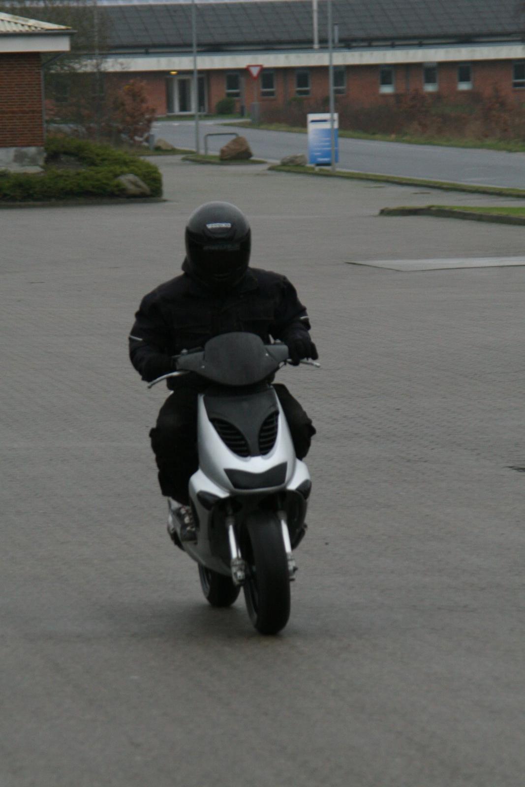 Aprilia SR50 Evo AC billede 8