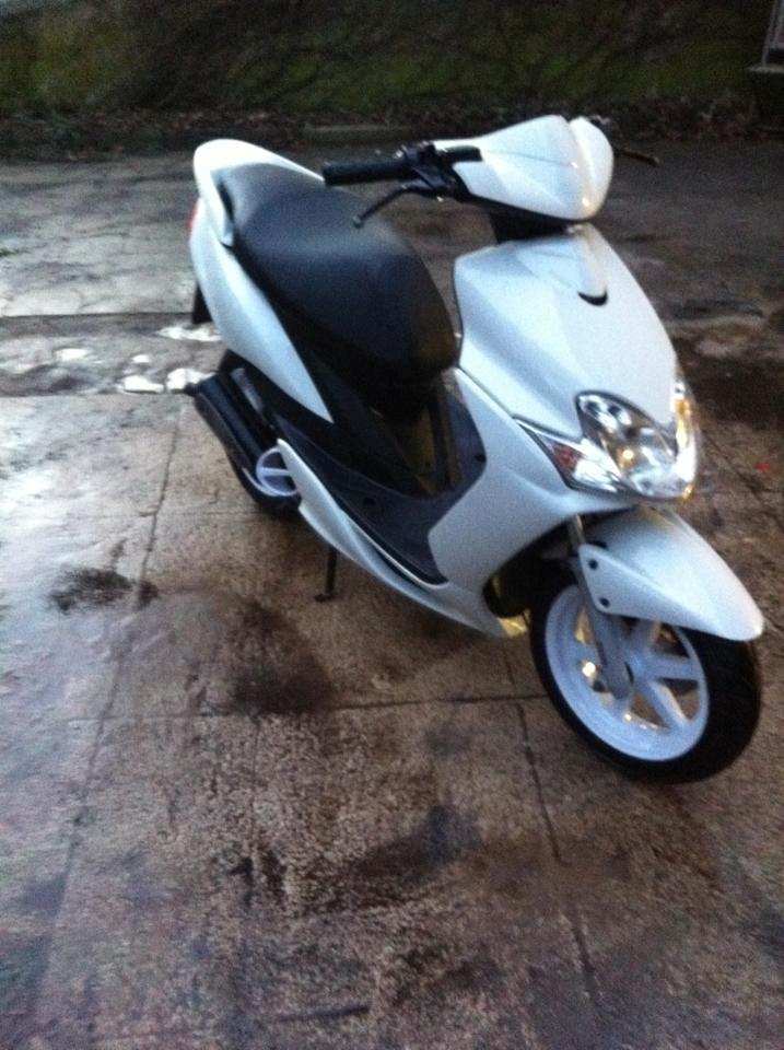 Yamaha jog r billede 5