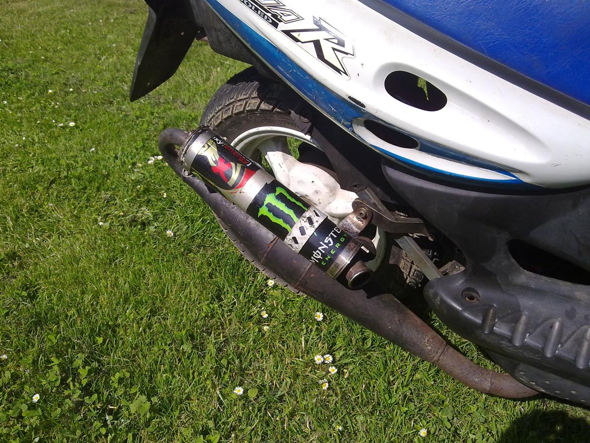 Suzuki katana LC - den frække udstødning ;)  billede 6