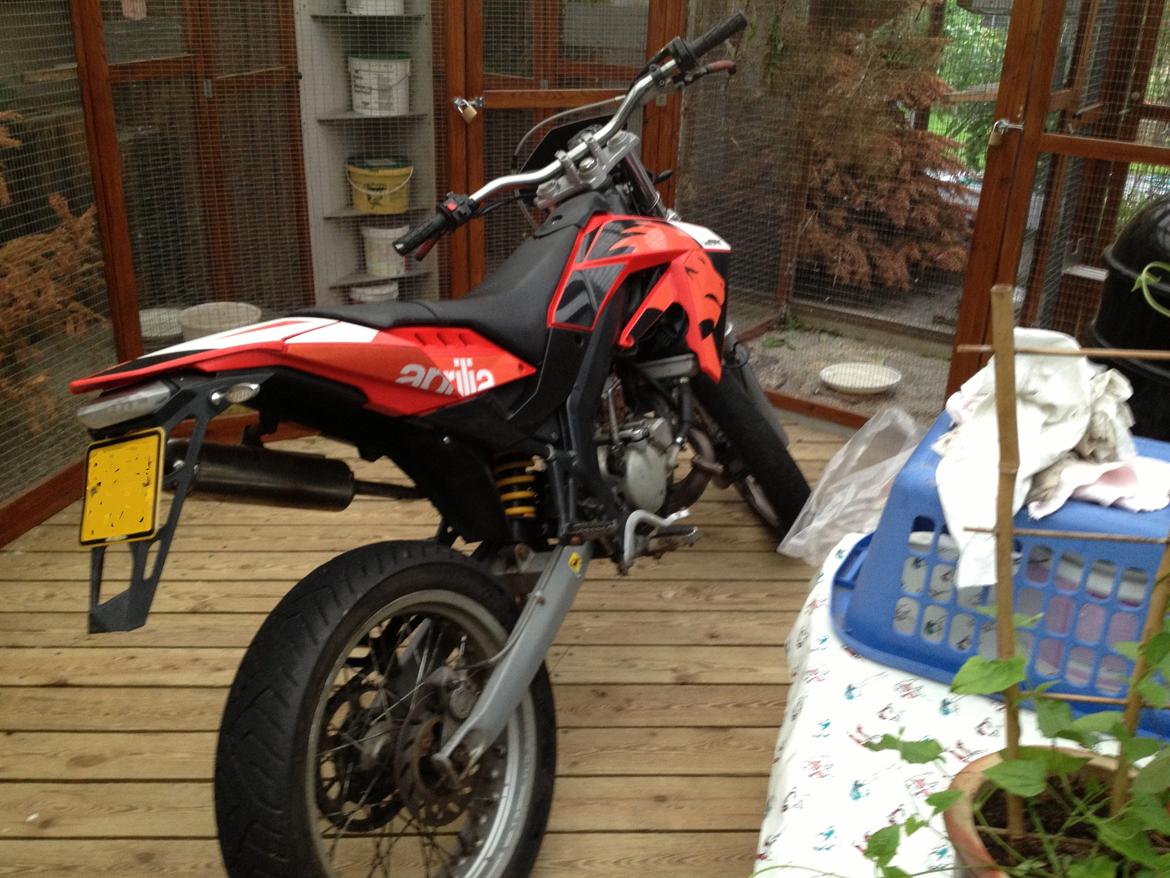 Aprilia Sx 50 LC DD - Smukt syn efter en pudsning og en omgang voks billede 8