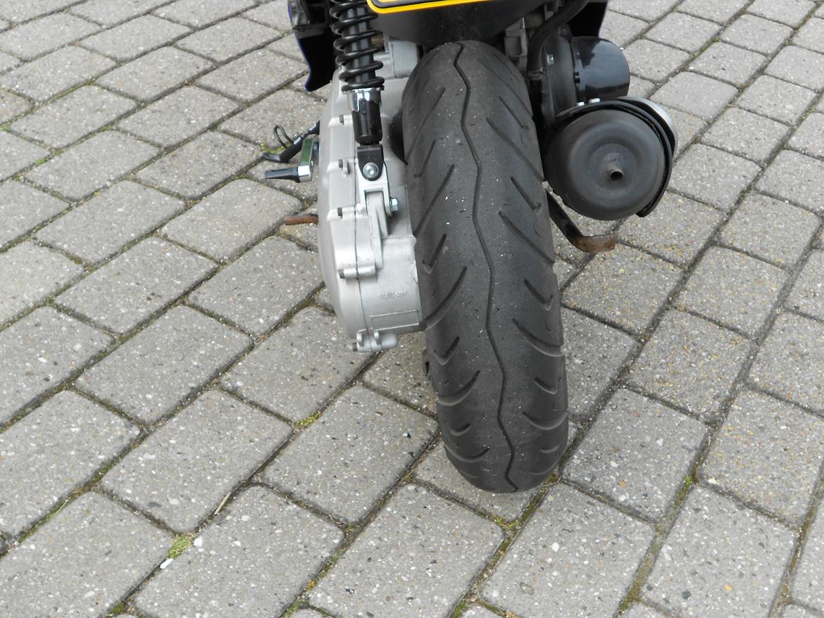 Yamaha Jog R AC SD - Rimelig bred bagdæk :) billede 15