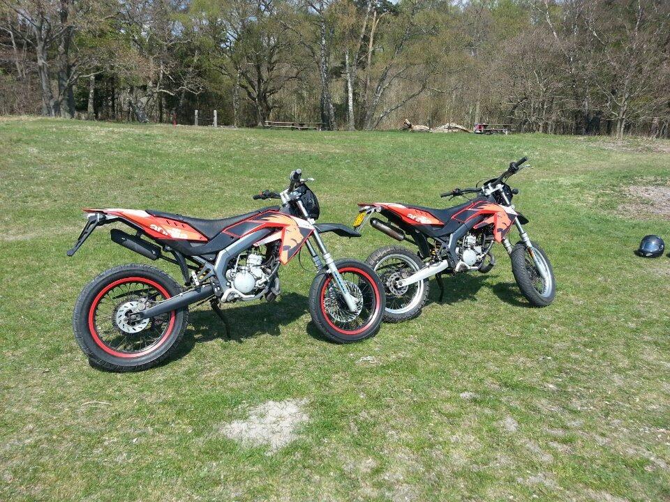 Aprilia SX50 - på stranden med SX-erne billede 4