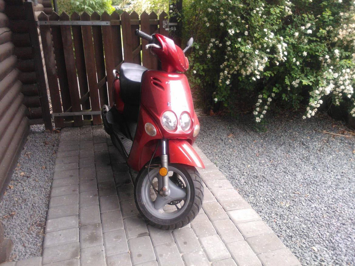 Yamaha Neos billede 1