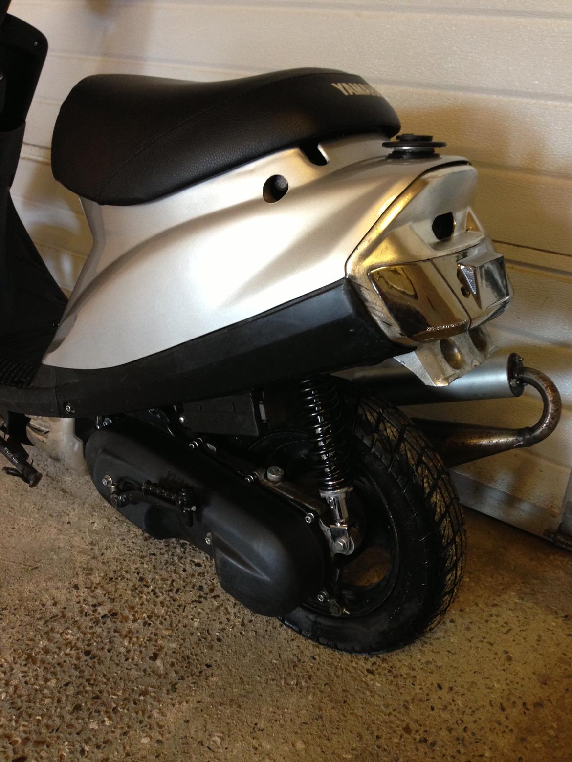 Yamaha Jog As Sølv/Crom (SOLGT) billede 3