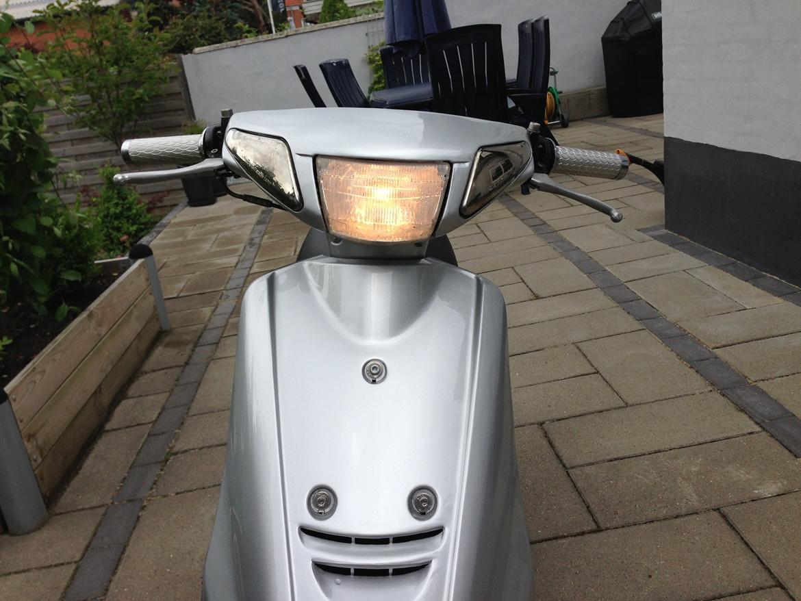 Yamaha Jog As Sølv/Crom (SOLGT) billede 9