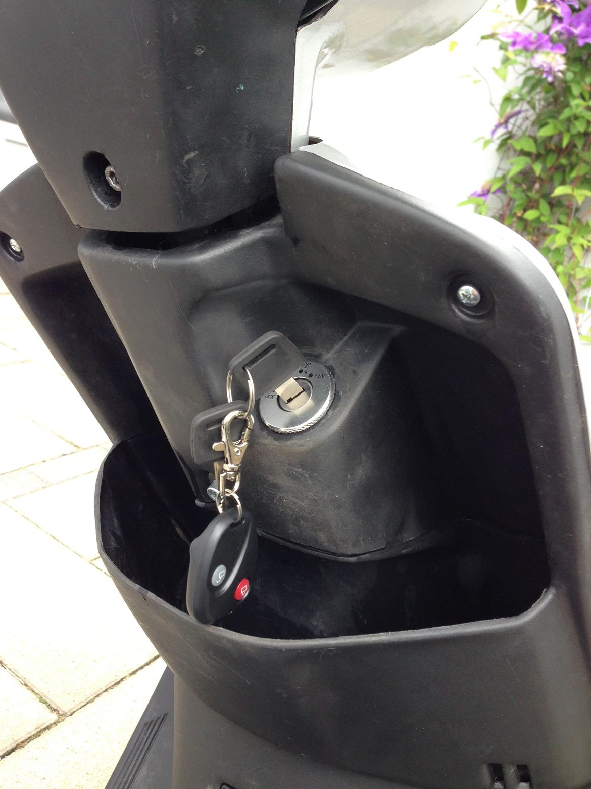 Yamaha Jog As Sølv/Crom (SOLGT) billede 10