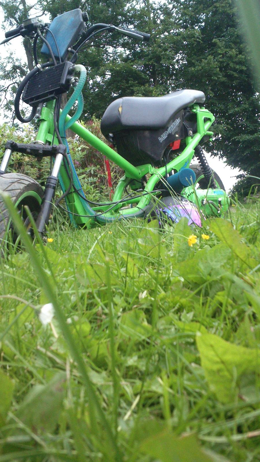 Yamaha Neos billede 1