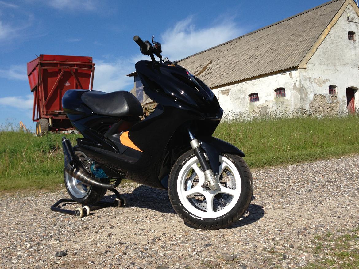 Yamaha aerox billede 1