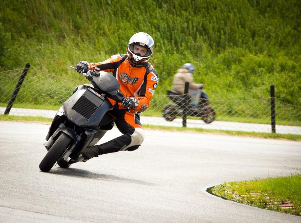 Piaggio NRG POWER LC DD R/T billede 2