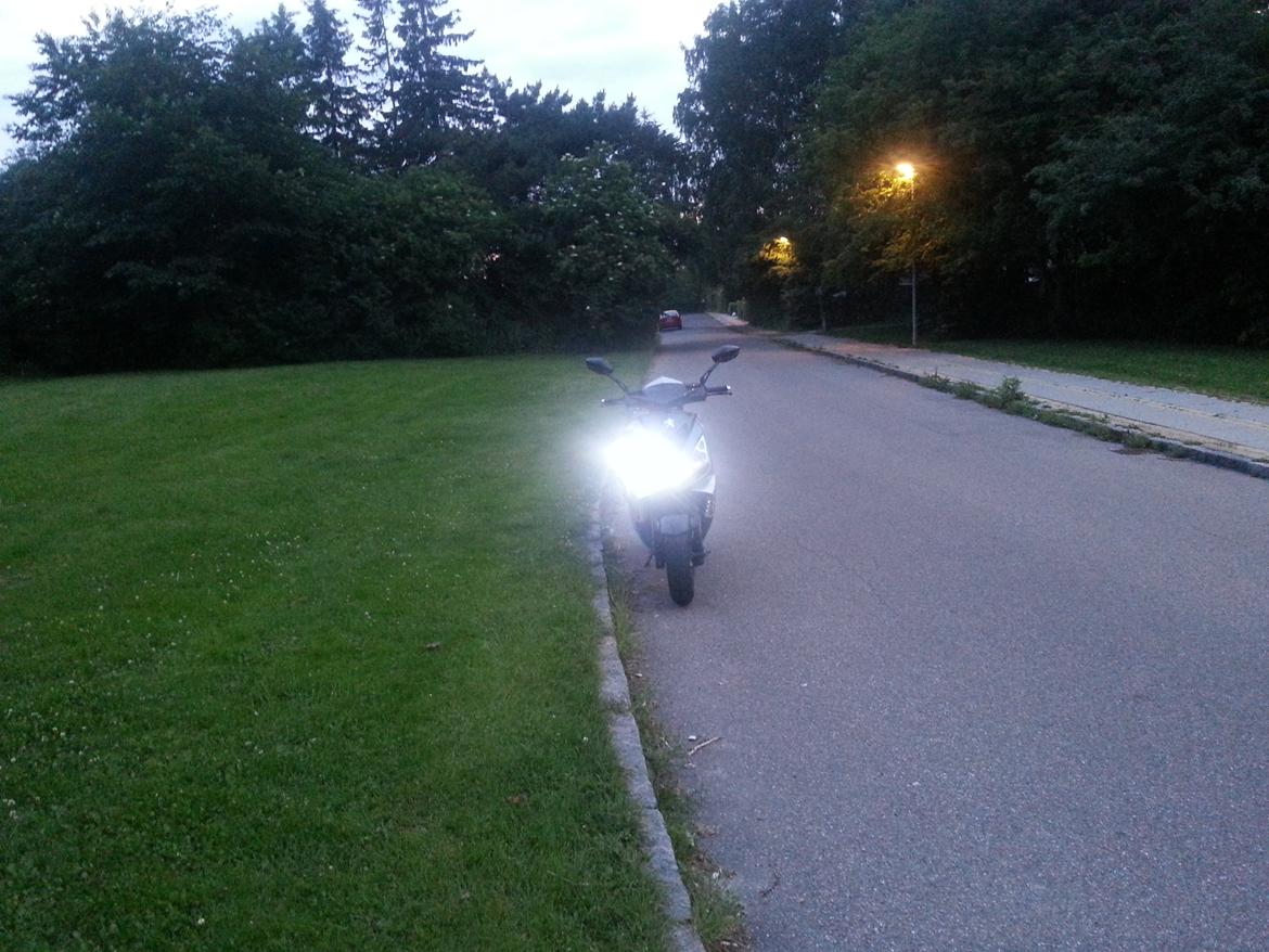 Peugeot Speedfight 3 - LED Lys billede 6