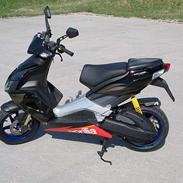 Aprilia SR 50 Factory SOLGT