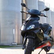 Aprilia SR 50 Factory SOLGT