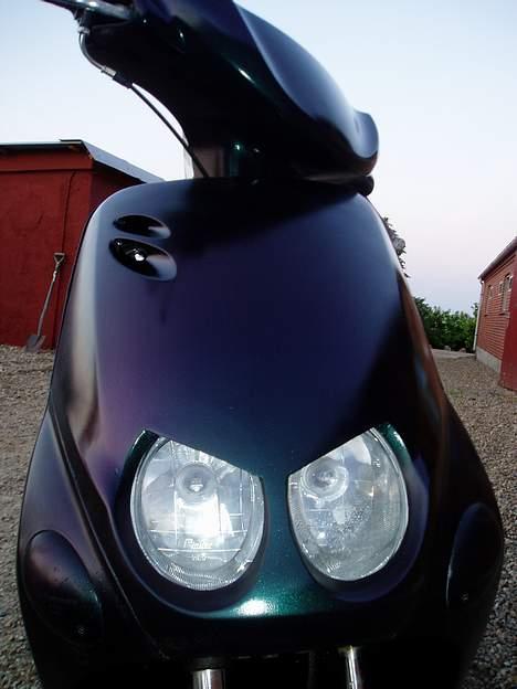 Yamaha Neo´s - Der sidder en diode ved de 2 huller billede 5