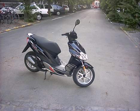 Yamaha Jog R (SOLGT) billede 1