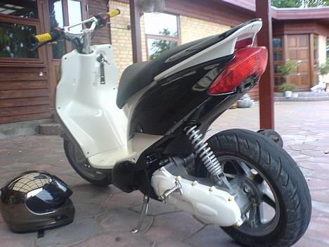 Yamaha Jog R byttet billede 2