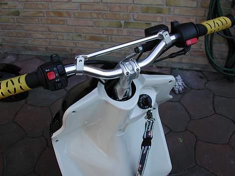 Yamaha Jog R byttet billede 3