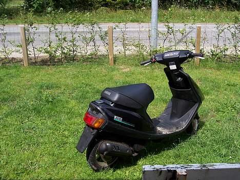 Yamaha jog solgt billede 1