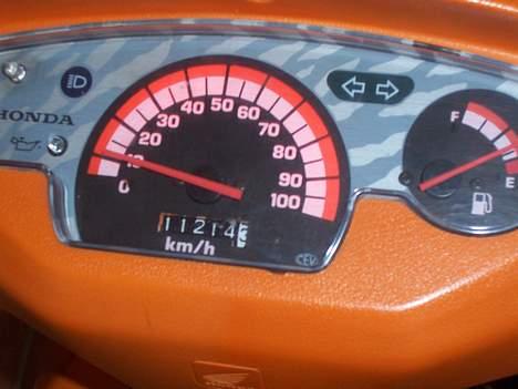 Honda sfx"det orange lyn" - spilometetret er i stykker ved 11 km/t ret trælst! billede 6