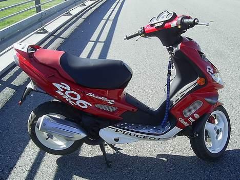 Peugeot Speedfighter 2 ! - Jaaa, det er så min scooter ! (: billede 1