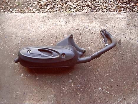 Gilera    Runner ( nye billeder) - org. udstødning. den er lige blevet malet billede 17