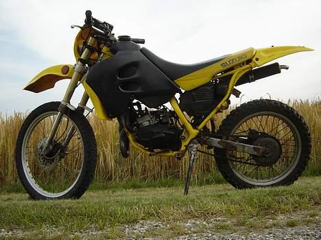 Suzuki RMX the power solgt billede 2