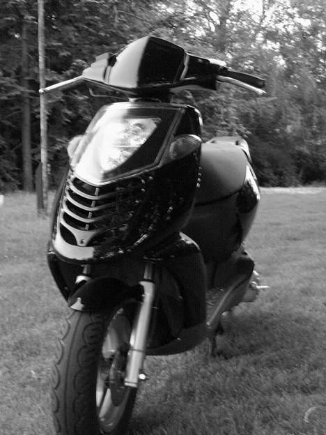 Aprilia Sonic Ac -SOLGT- - Sort/Hvid billede 13