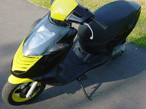 Aprilia Sonic SOLGT - 10/7-05 Nye billeder :-) billede 8