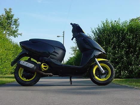 Aprilia Sonic SOLGT - 10/7-05 Nye billeder :-) billede 9