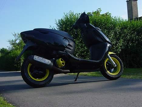 Aprilia Sonic SOLGT - 10/7-05 Nye billeder :-) billede 10