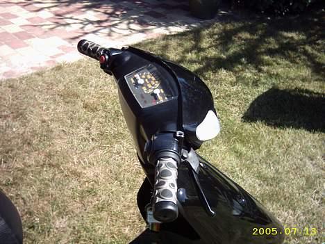 Yamaha Jog ( SOLGT ) billede 7