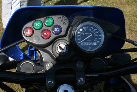 Suzuki RMX billede 10