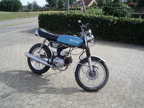Yamaha 4g fs 1 dx    solgt - dagen efter jeg fik den så flot billede 1
