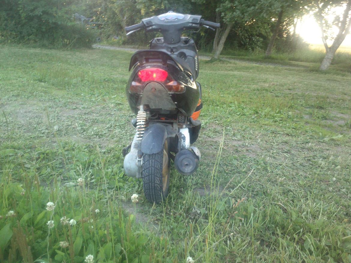 Aprilia Sonic billede 2