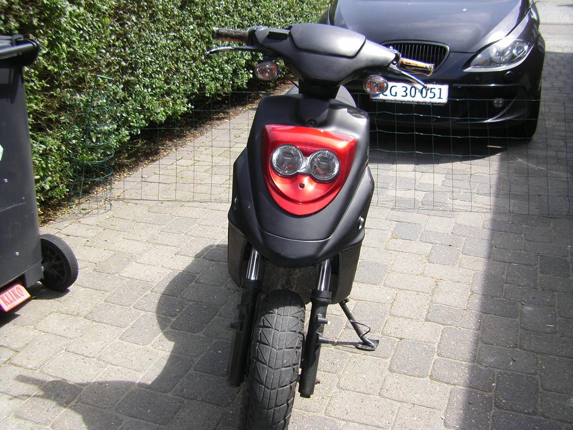 PGO hot 50 SOLGT billede 2