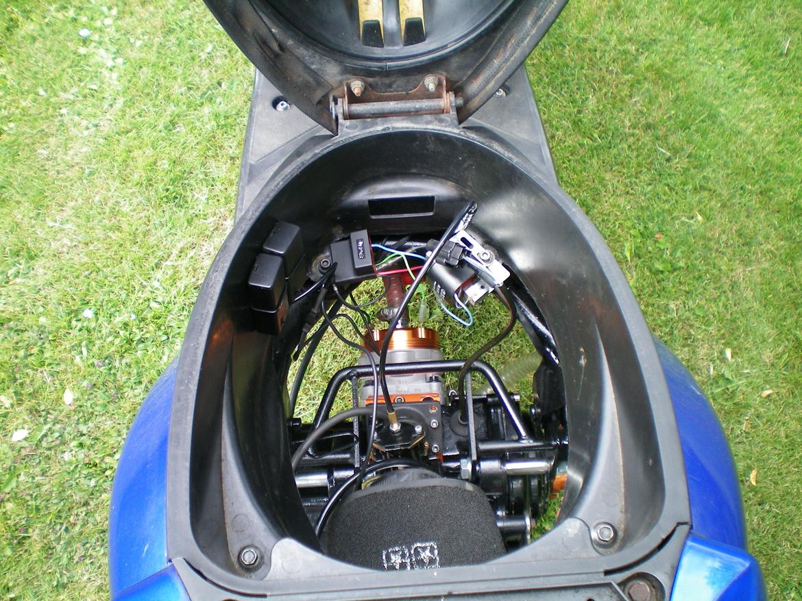 Yamaha jog rr  R/T billede 8