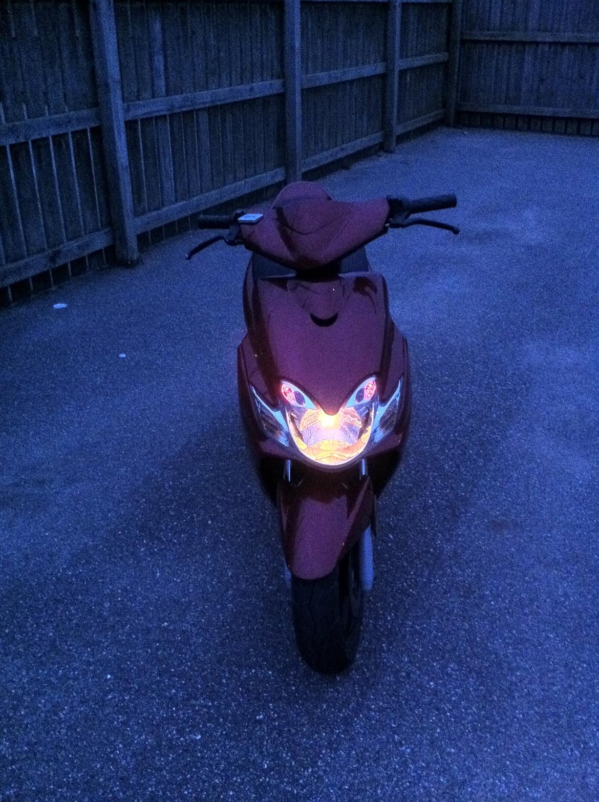Yamaha Jog r billede 2
