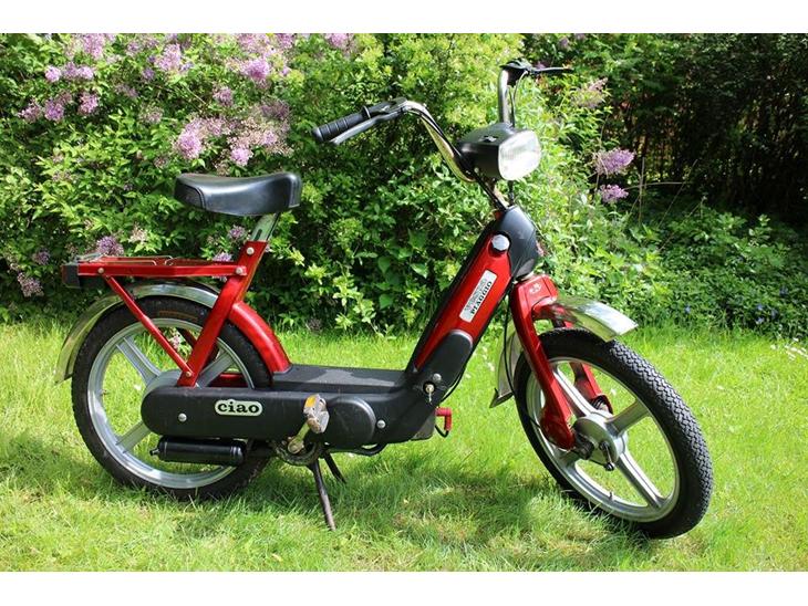 {{currentPhoto.altText}} billede {{currentPhoto.number}}