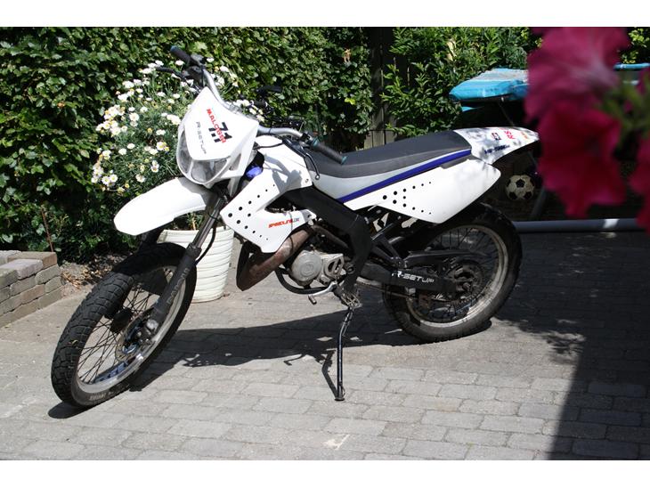 {{currentPhoto.altText}} billede {{currentPhoto.number}}