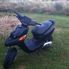 Yamaha BWs NG (S.Æ.L.G.E.S 800 KR)