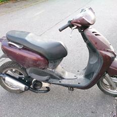 Yamaha Neos