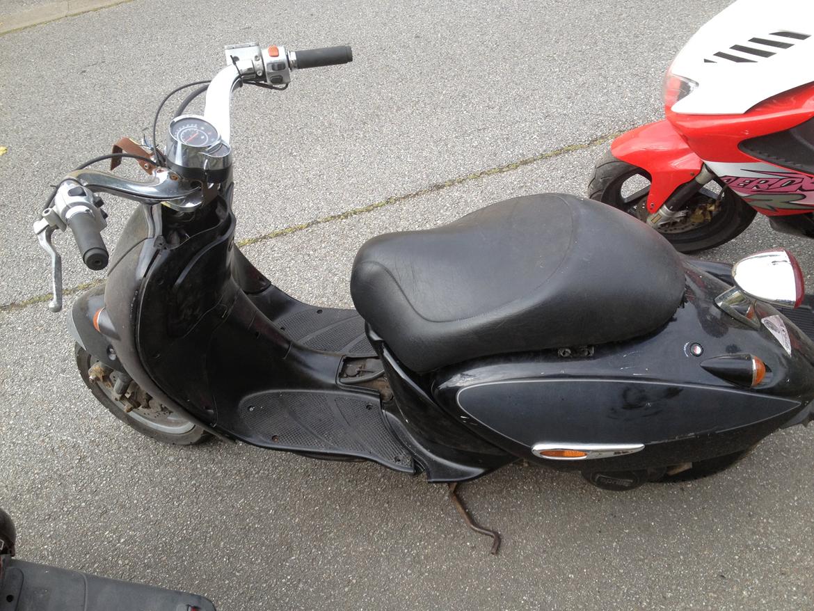 Aprilia habanna billede 2