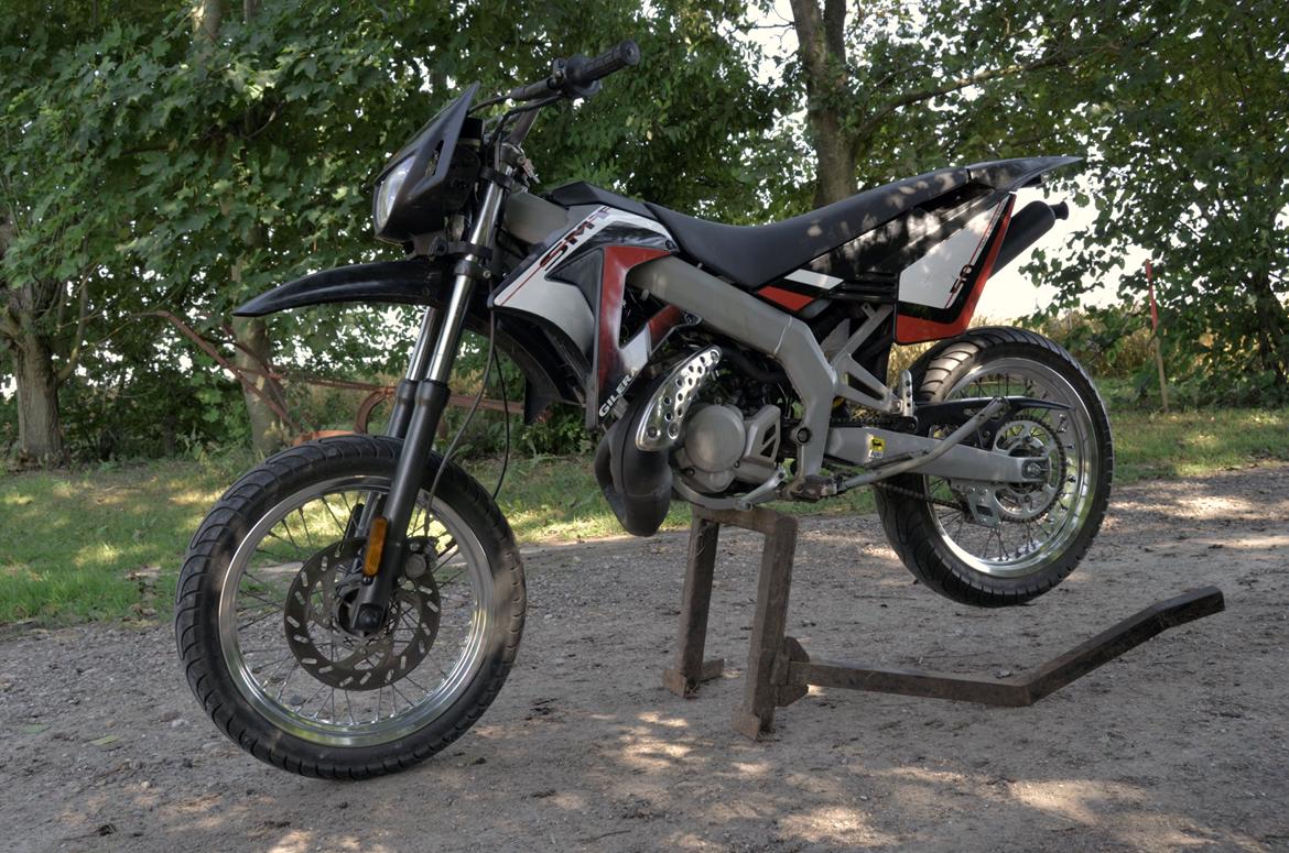 Gilera SMT Motard - Fine Selection ( SOLGT ) billede 3