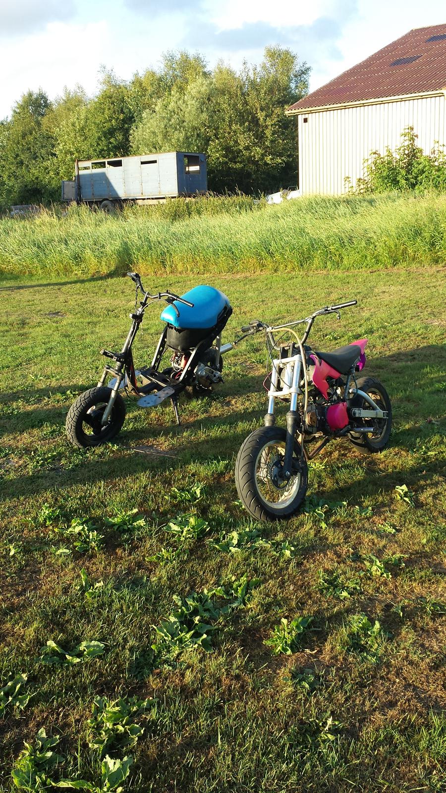 Piaggio EVO2 Zip (byttet til rs50) billede 1