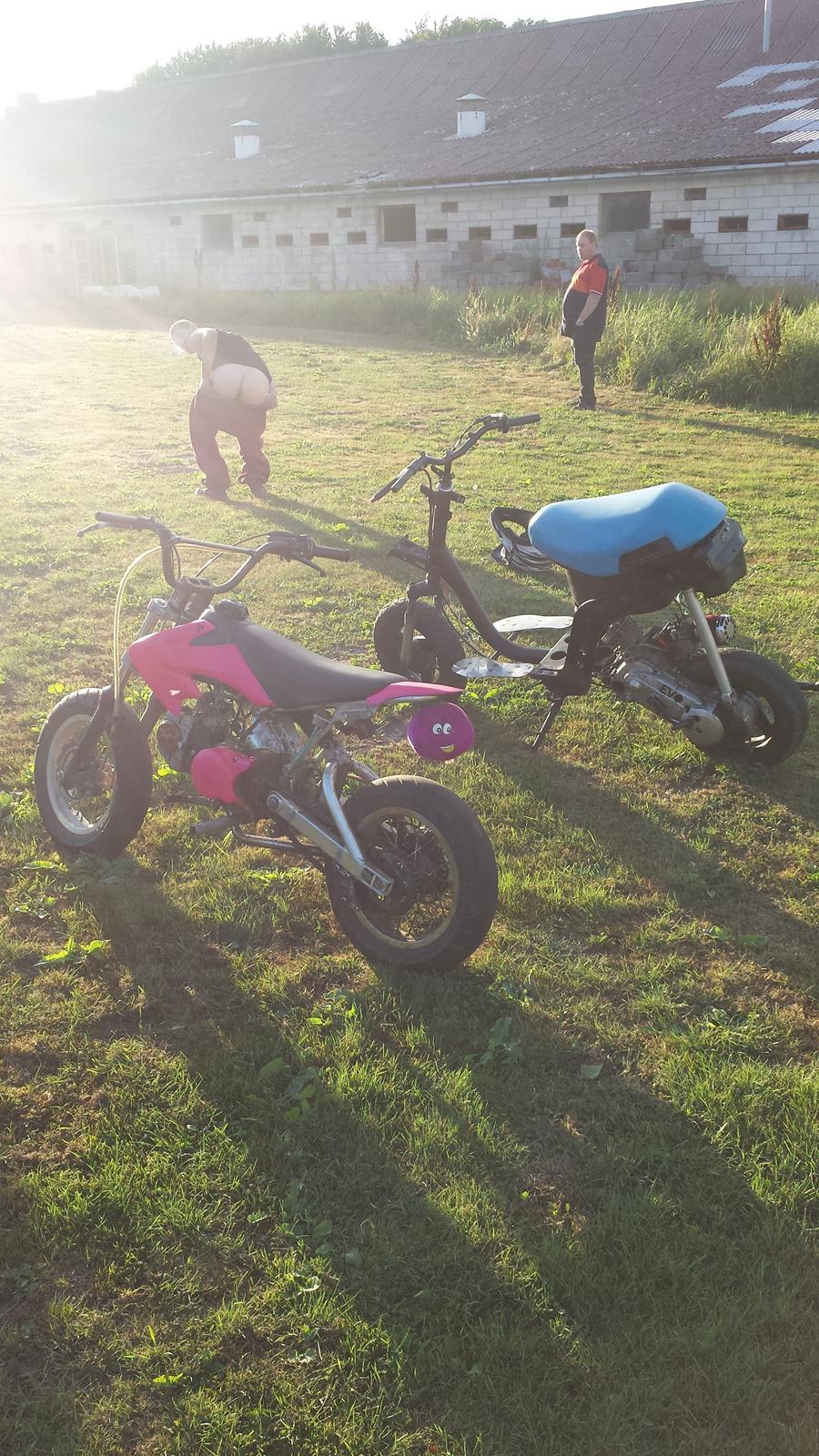 Piaggio EVO2 Zip (byttet til rs50) billede 3