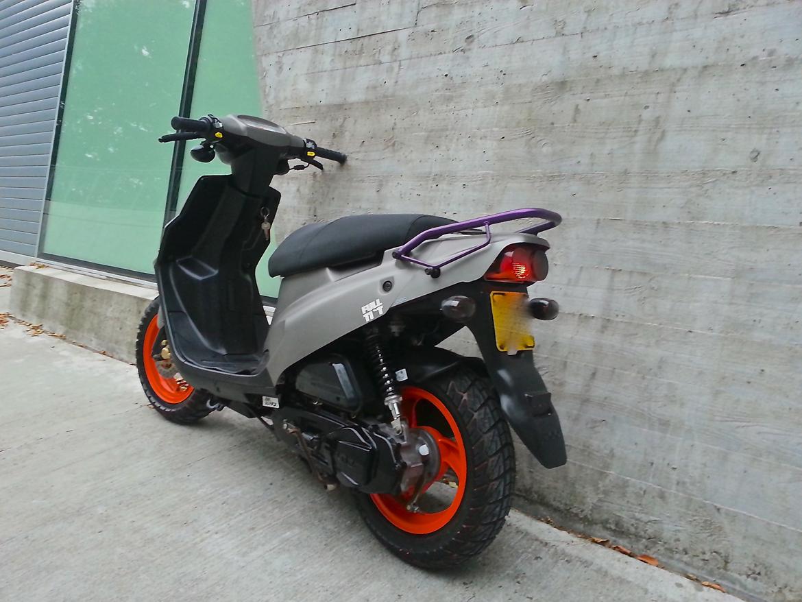 PGO Hot 50 12" billede 4