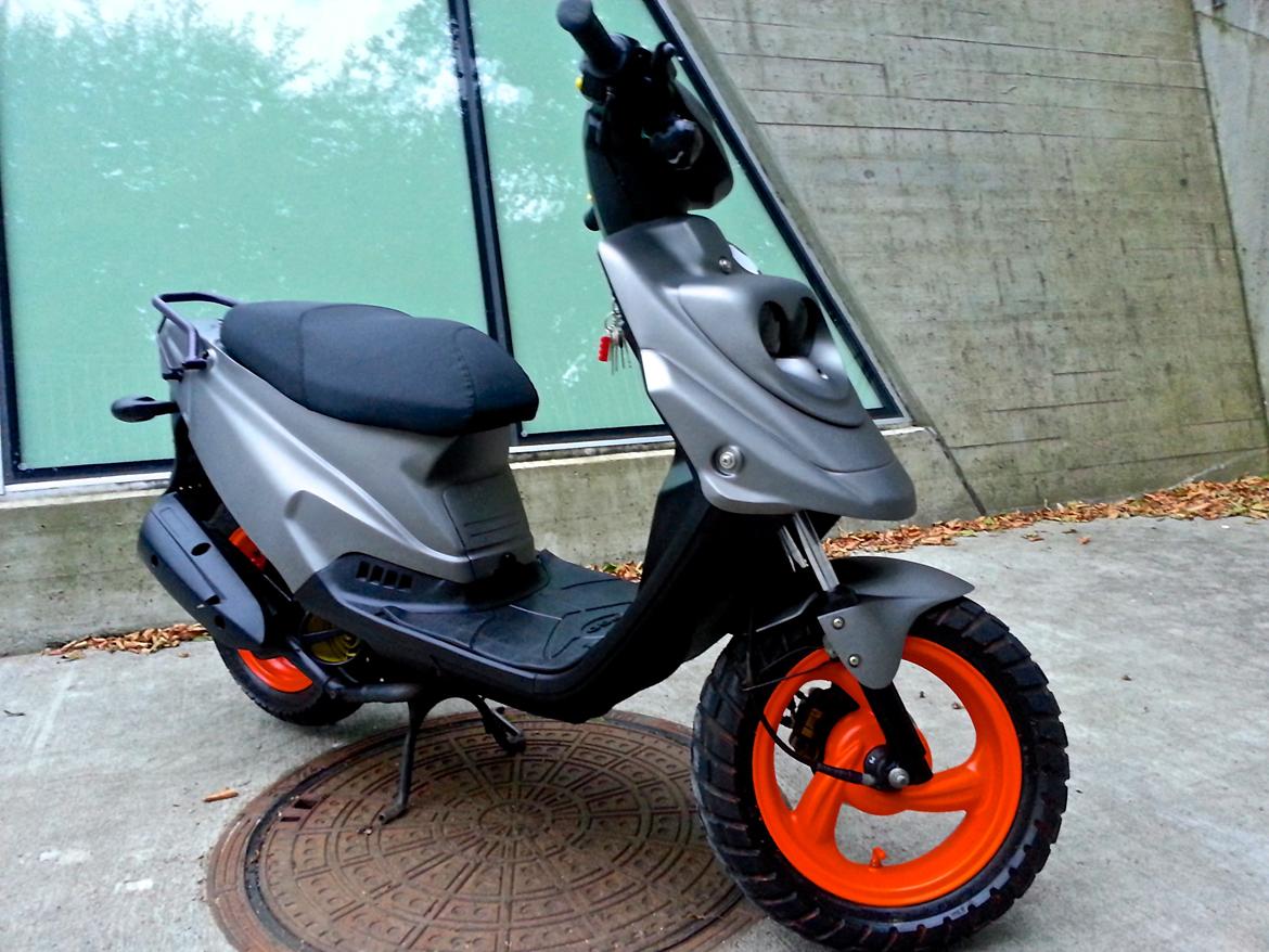 PGO Hot 50 12" billede 7