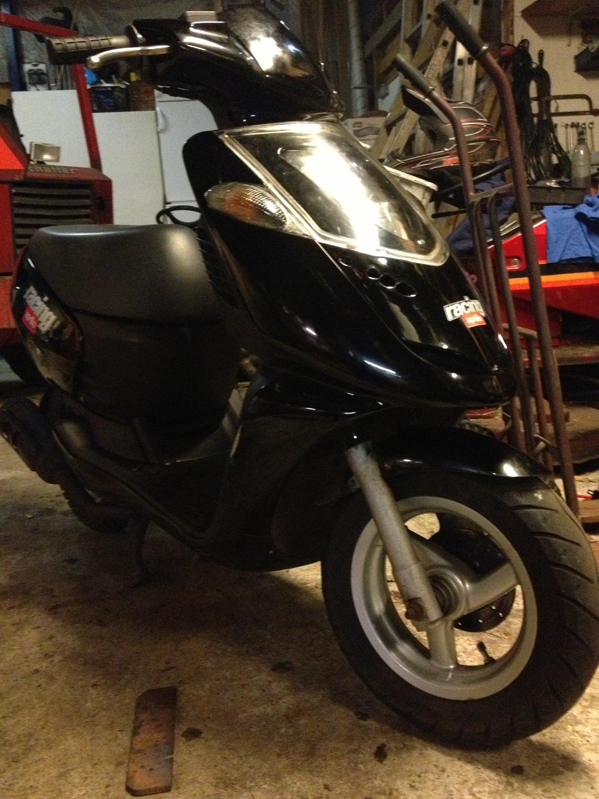 Aprilia Sonic (Skrottet) billede 4