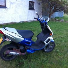 Peugeot Speedfight 2